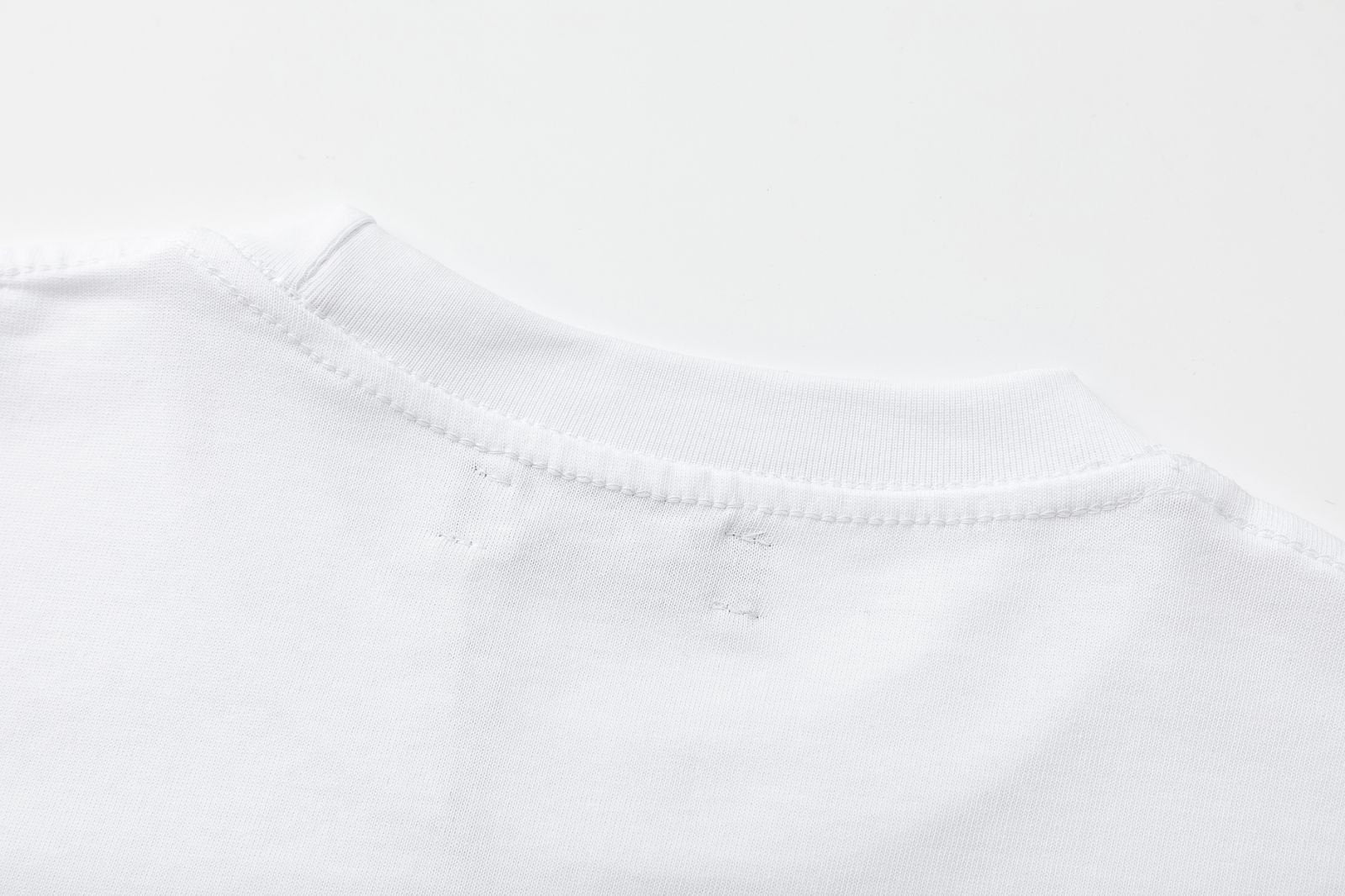 Amiri Fashion T-shirt